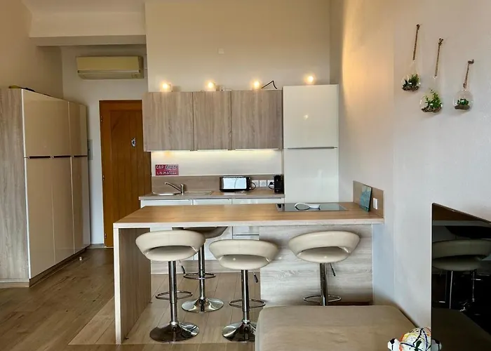 Mini-villa Avec Vue Et Piscine Nyaraló *