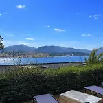 Mini-villa Avec Vue Et Piscine Vakantiehuis