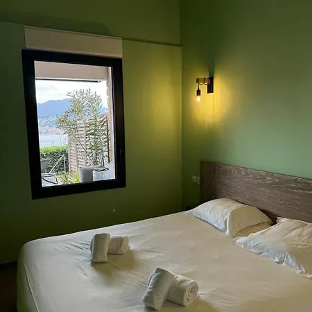 Mini-villa Avec Vue Et Piscine Olmeto (Corsica)